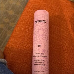 New Amika 3D Volume Shampoo in Pink
